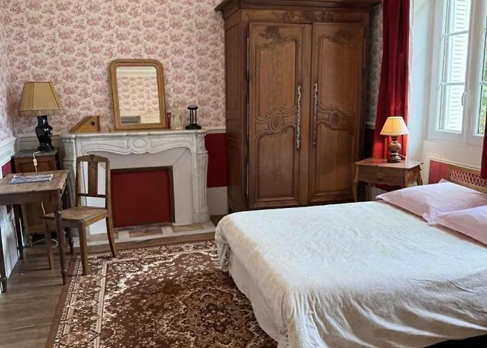 Xixe Avec Piscine Partagée Et Animaux Admis - Fr-1-489-505